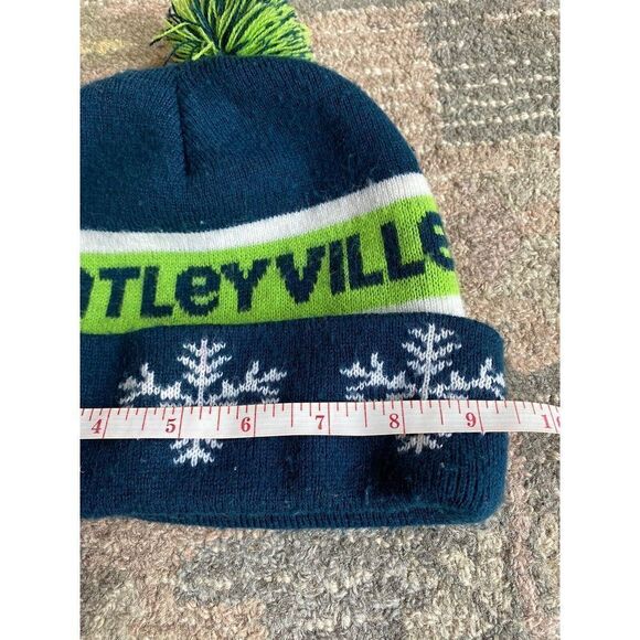 Bentleyville Knit winter hat - Picture 5 of 8